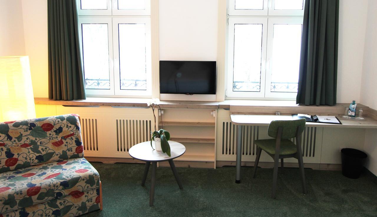 Hotel Thormaehlen Bliestorf Bagian luar foto